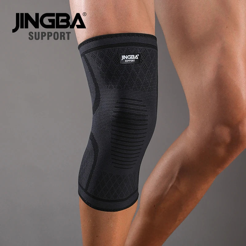 Sweafit™ Elastic Breathable Compression Knee Support Sleeve MedikStat